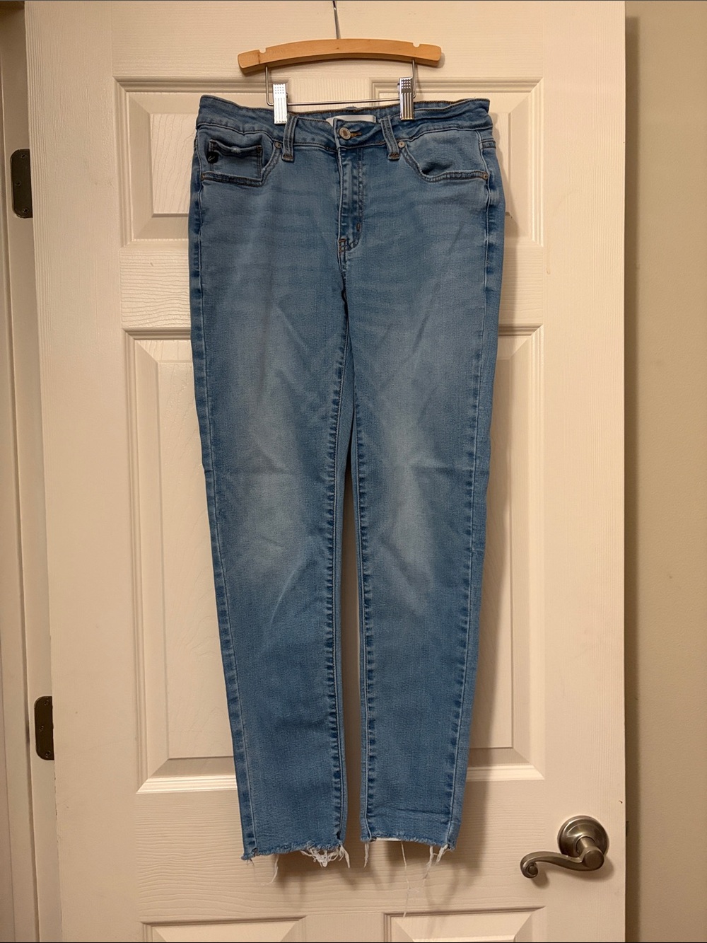 KanCan Medium Blue Skinny Jeans with Raw Hem